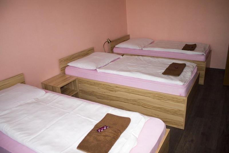 Penzion Na Rozku Sliač Chambre photo